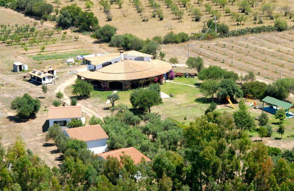 Agriturismo Sarrabus Guest House San Priamo Bagian luar foto